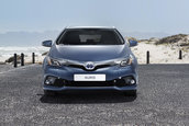 Toyota Auris 2015