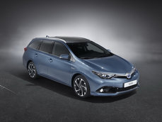 Toyota Auris 2015