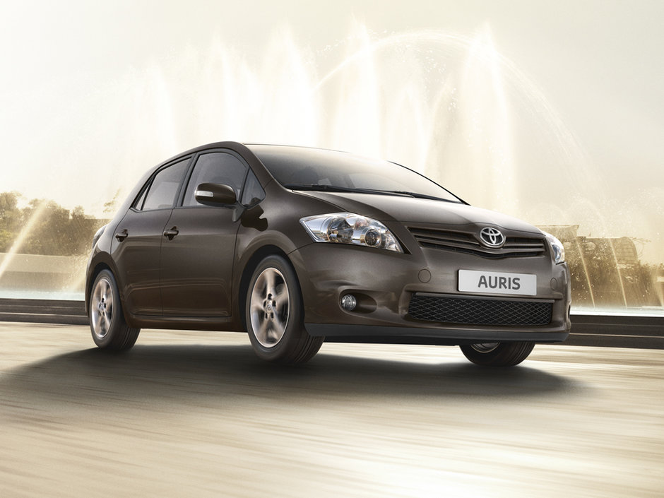 Toyota Auris are un pret special de lansare Toyota Auris are un pret special de lansare