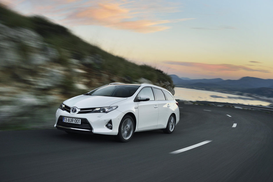 Toyota Auris HYBRID