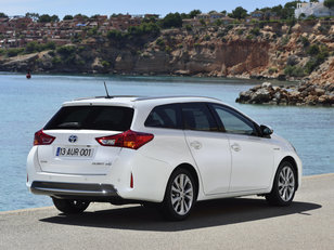 Toyota Auris HYBRID