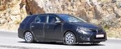 Imagini spion cu Toyota Auris Station Wagon