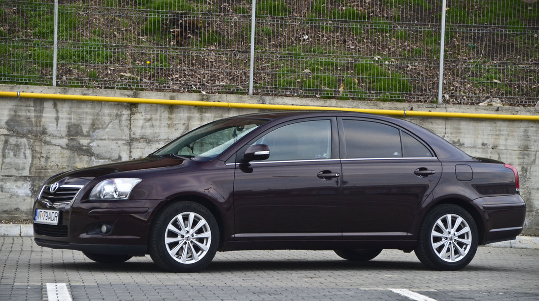 Toyota Avensis 2 2008