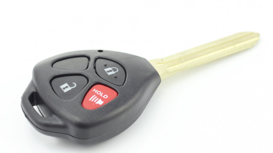 Toyota carcasa cheie 2+1 butoane cu buton rosu panica (fara logo) CC246