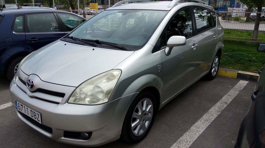 Toyota Corolla Verso 4d4 2004