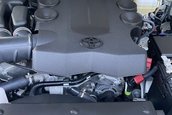 Toyota FJ Cruiser cu 101 kilometri la bord
