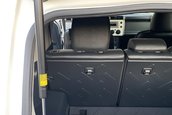 Toyota FJ Cruiser cu 101 kilometri la bord