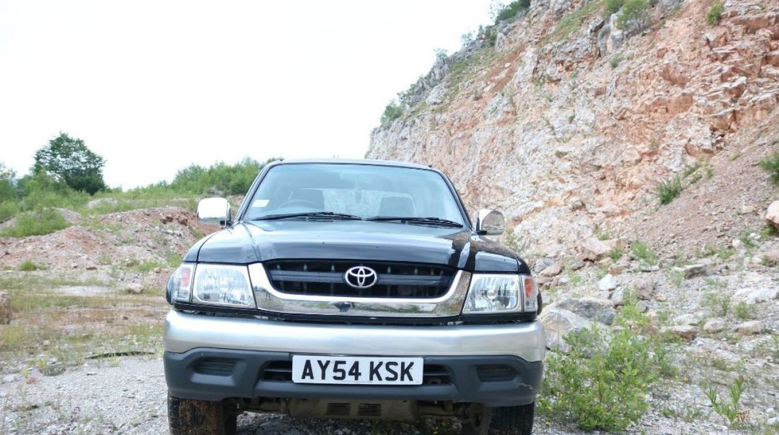 Toyota Hilux 2.4 2004