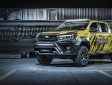 Toyota Hilux by Carlex Design