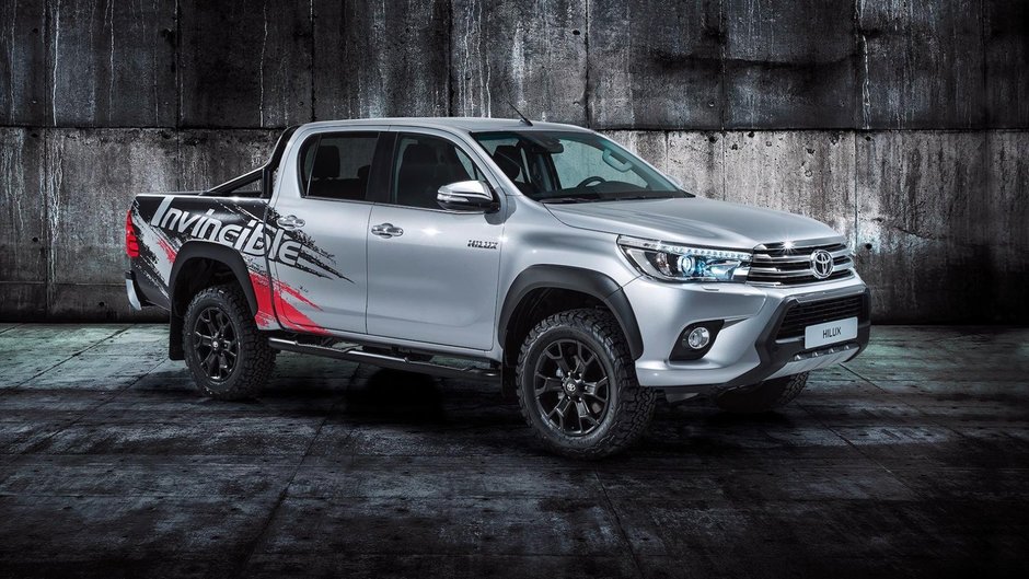 Toyota Hilux Invincible 50