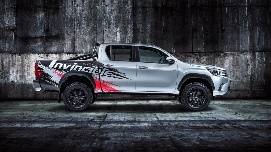 Toyota Hilux Invincible 50