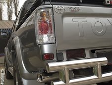 Toyota Hilux TTE tunata de WRC