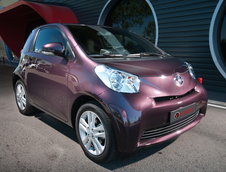 Toyota iQ