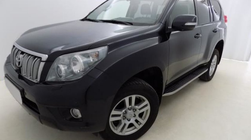 Toyota Land Cruiser Luxury AVS 3.0 Turbo D-4D 190 CP 60th Anniversary 4X4 automatic 5+1 2012