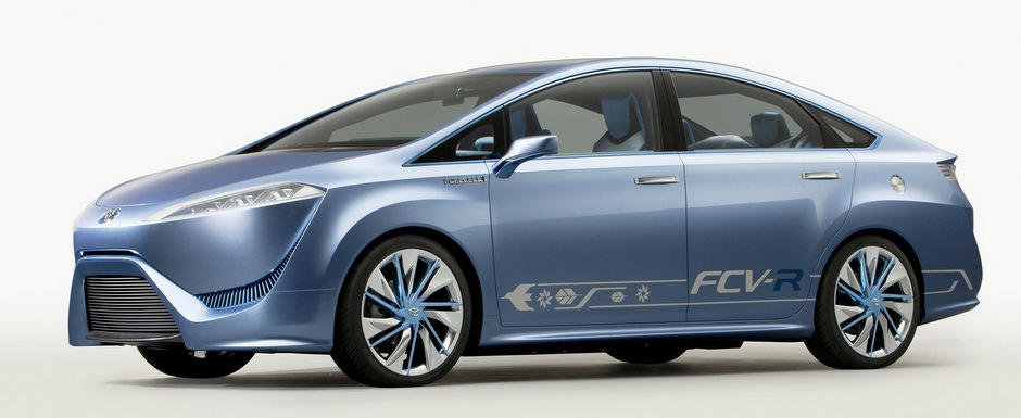 Toyota lanseaza un model electric cu o autonomie de peste 480 de km Toyota lanseaza un model electric cu o autonomie de peste 480 de km