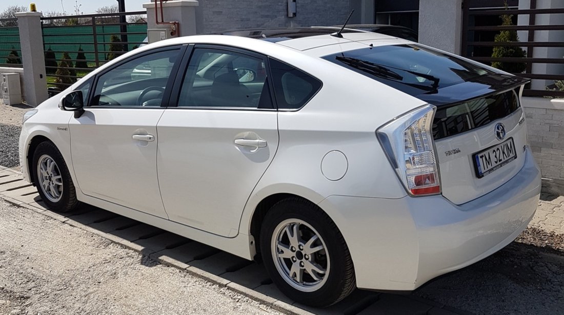 Toyota Prius 1,8 benzina 2010