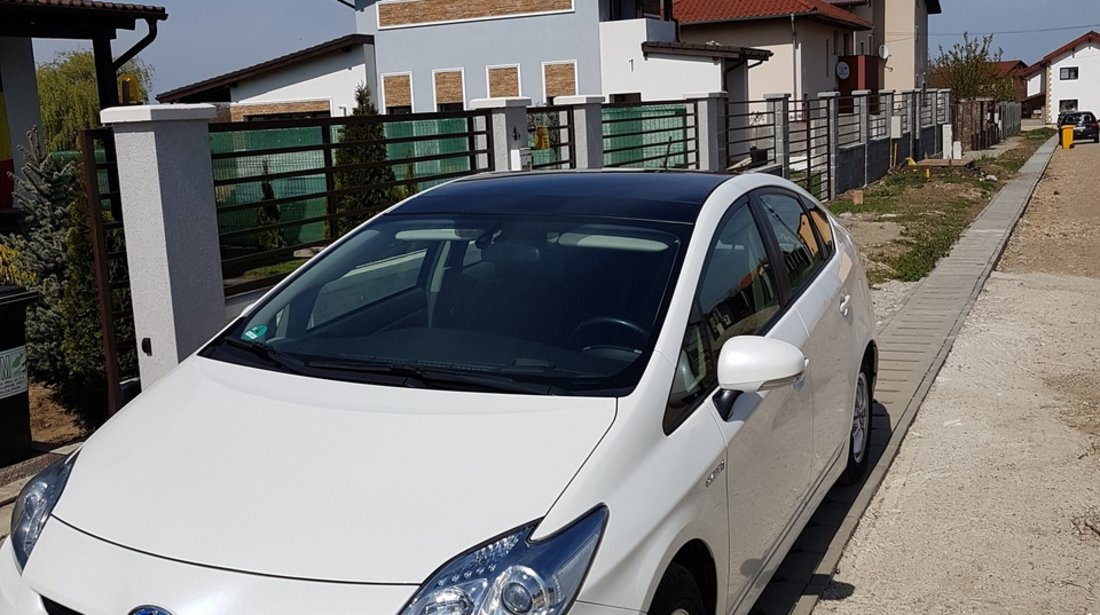 Toyota Prius 1,8 benzina 2010