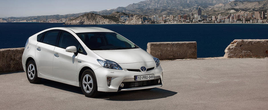Toyota Prius Plug-In Hybrid, disponibila in Romania la pretul de 43.900 de euro