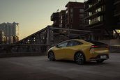 Toyota Prius Plug-in Hybrid - Galerie foto