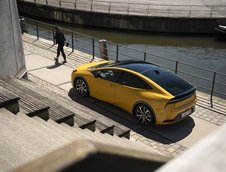 Toyota Prius Plug-in Hybrid - Galerie foto