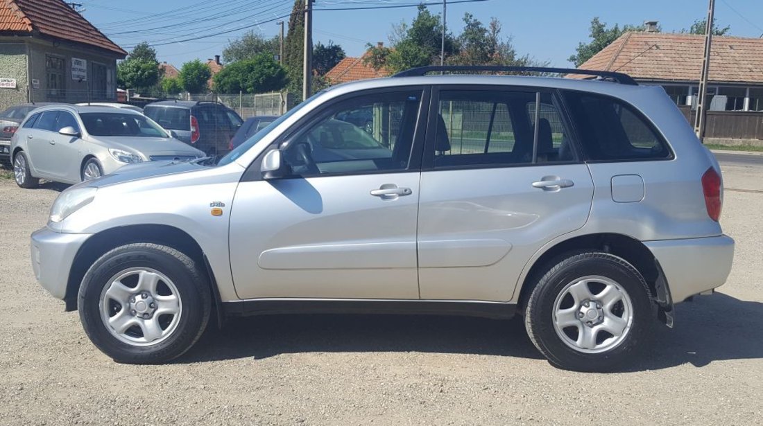 Toyota RAV-4 2.0 2002