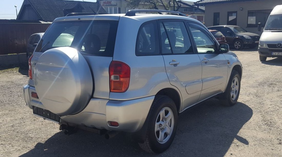 Toyota RAV-4 2.0 2002