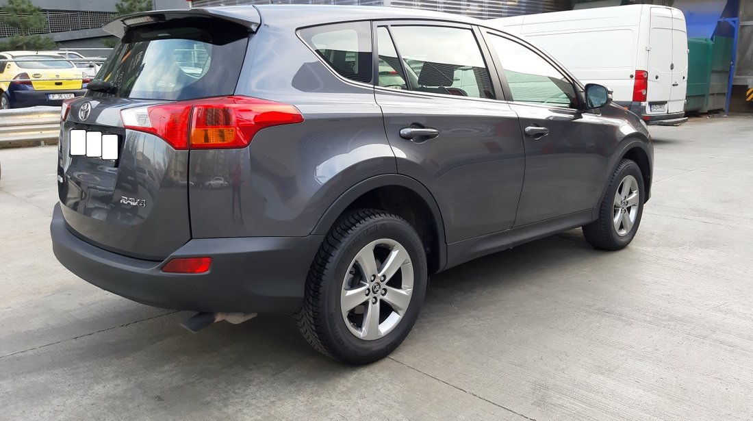 Toyota RAV-4 2.0 diesel 2015