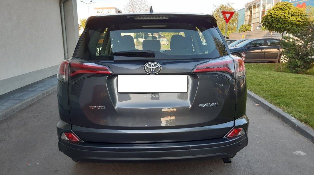 Toyota RAV-4 2.0 diesel 2017