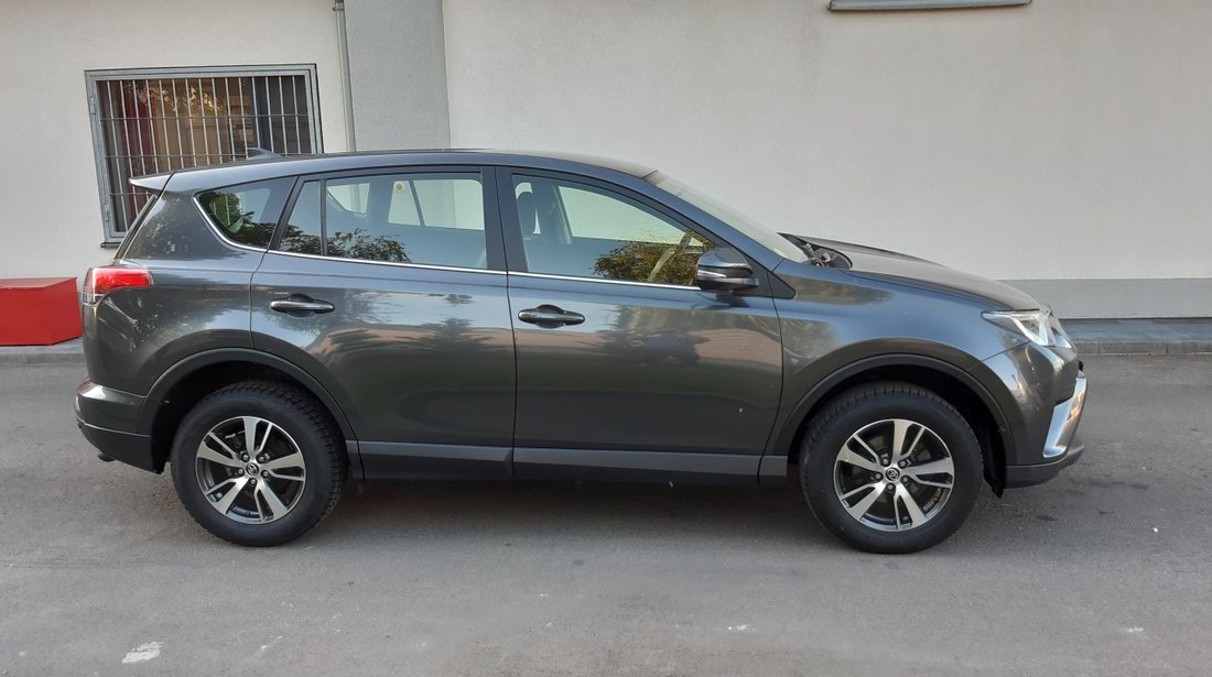 Toyota RAV-4 2.0 diesel 2017