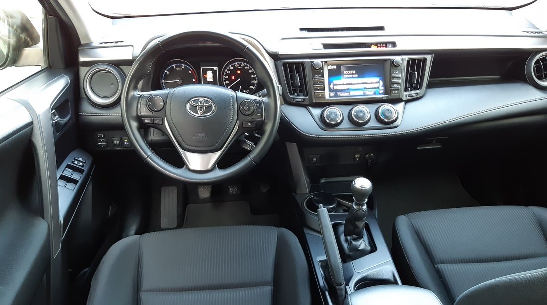 Toyota RAV-4 2.0 diesel 2017