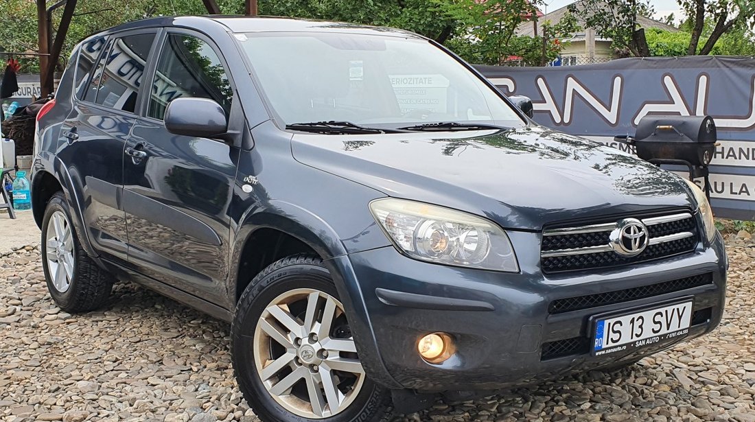 Toyota RAV-4 2,2 d-cat 2006