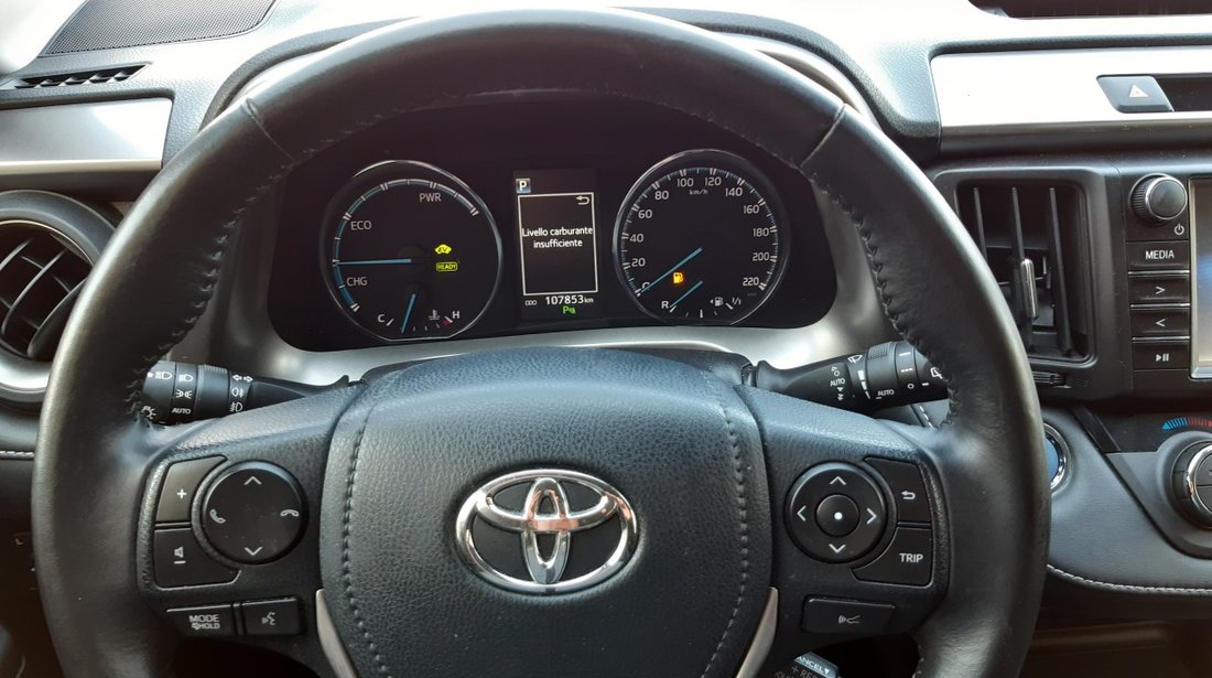 Toyota RAV-4 2.5 Hibrid 2017