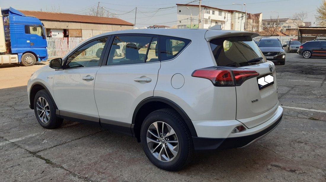 Toyota RAV-4 2.5 Hibrid 2017