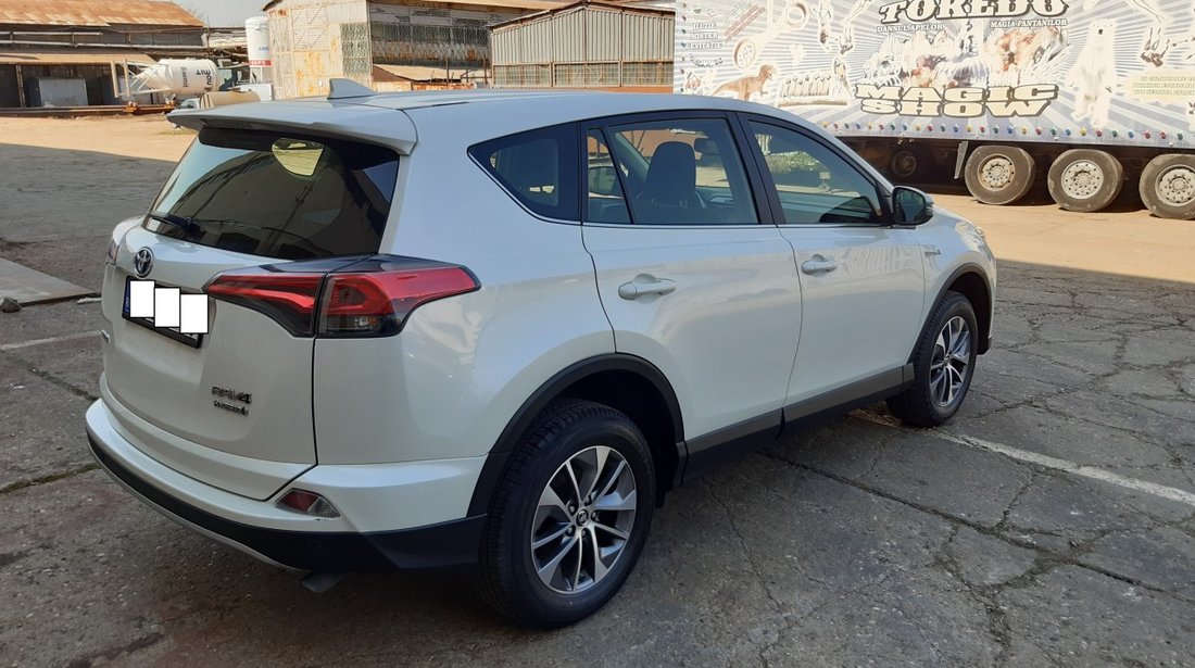 Toyota RAV-4 2.5 Hibrid 2017