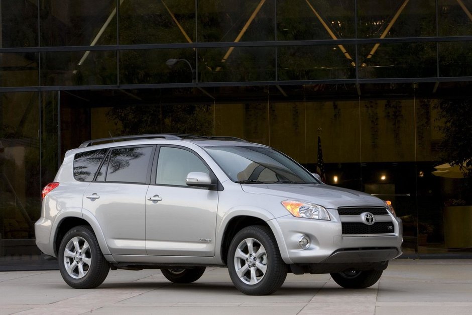 Toyota recheama in service modelele RAV4 si Lexus HS 250h Toyota recheama in service modelele RAV4 si Lexus HS 250h