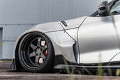 Toyota Supra cu kit widebody de la Rocket Bunny