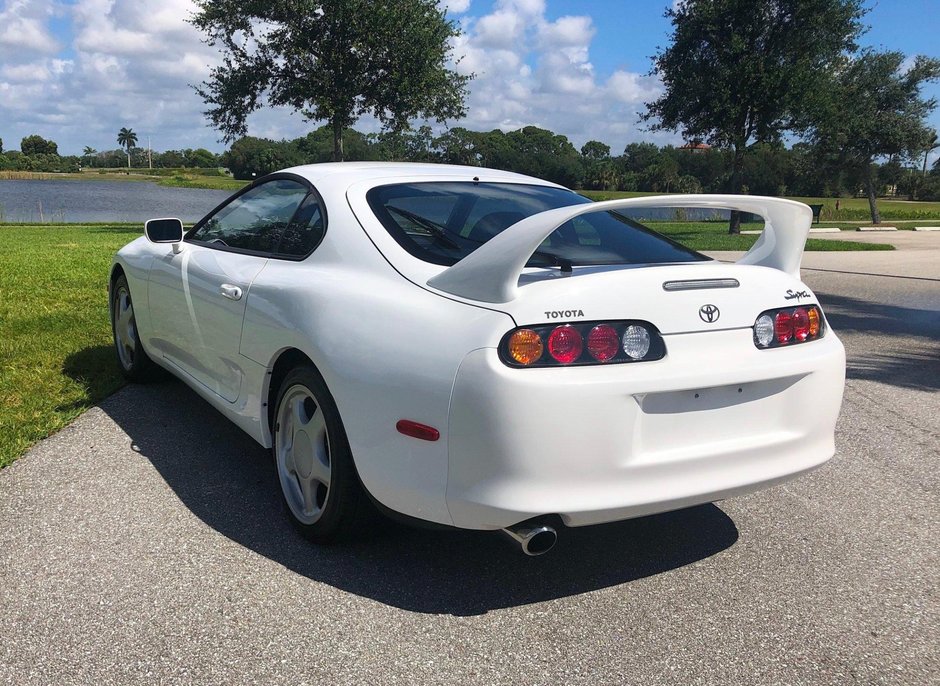 Toyota Supra de vanzare cu 124.900 dolari