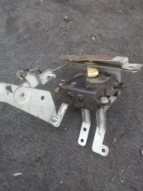 TR1147 MOTORAS CLAPETA AEROTERMA RECIRCULARE NISSAN TERRANO II 2 R20 1998 - 2006 2.7TD 125CAI 92KW