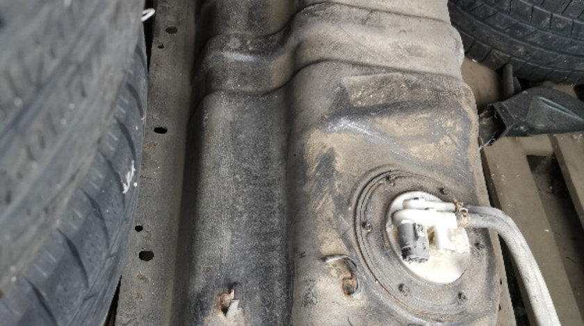 TR1188 REZERVOR + SONDA LITROMETRICA 172020F000 172020F050 NISSAN TERRANO II 2 2.7TD R220 125CAI 92KW 2001