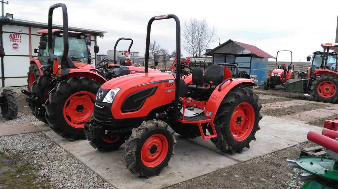 Tractor nou, 4x4 de 45CP si 50CP Kioti DK4510/DK5010HS