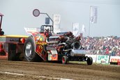 Tractor Pulling