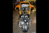Tractorri: Gallardo inside, Mustang outside