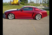 Tractorri: Gallardo inside, Mustang outside