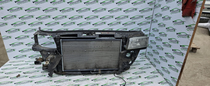 Trager Audi A4 B5 [1994 - 1999] Sedan 1.8 MT (125 hp)