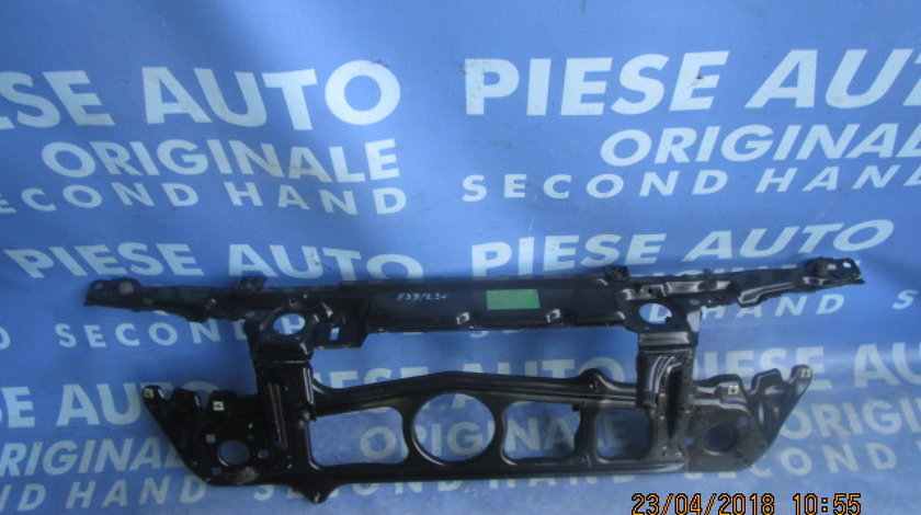 Trager BMW E39 ; 8362434