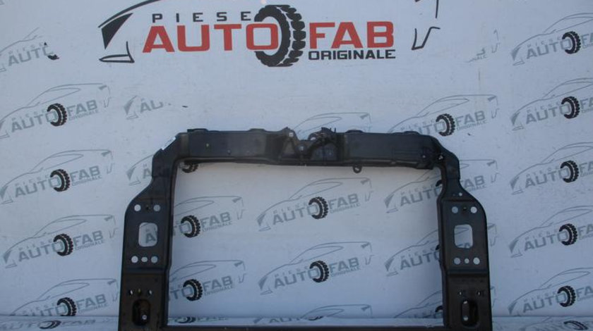 Trager/calandru Fiat Panda an 2011-2012-2013-2014-2015-2016-2017-2018-2019-2020 Atentie la model 2OMB46MVWO