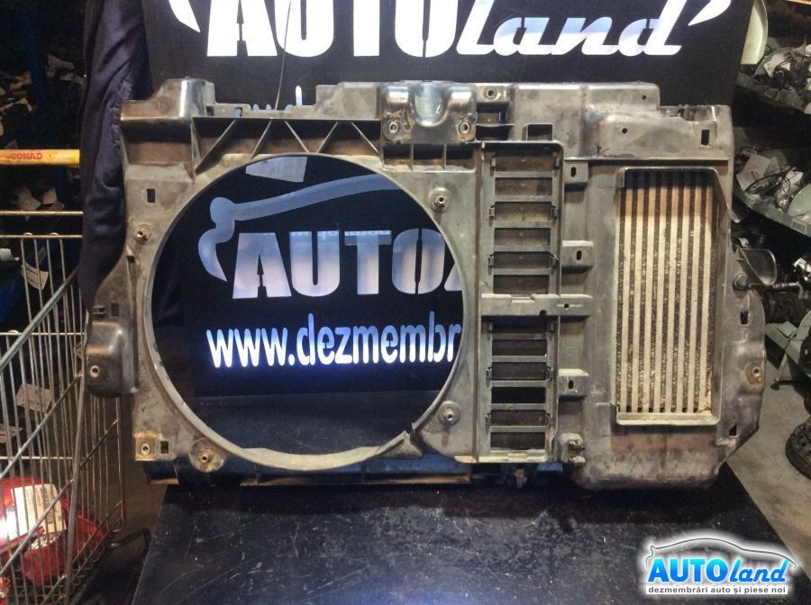 Trager Calandru Panou Fata 1.6 HDI Peugeot 407 6D 2004