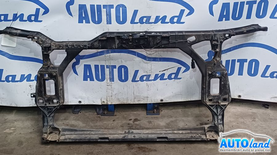 Trager Calandru Panou Fata 2.0 Diesel S Line Audi A4 Avant 8K5 2008