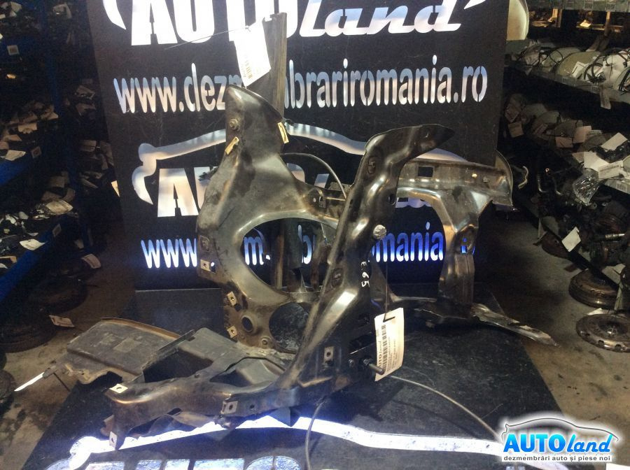 Trager Calandru Panou Fata 701121507 Ochelari Far Stanga BMW 7 E65,E66 2001