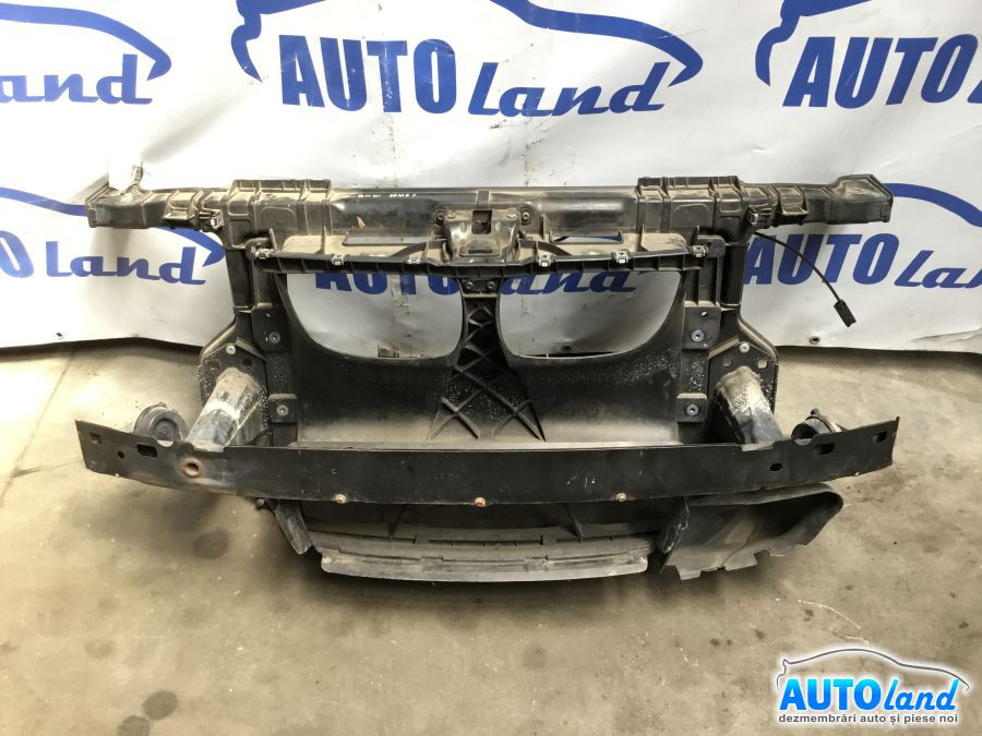Trager Calandru Panou Fata Cu Intaritura si Broasca BMW 1 E81,E87 2004